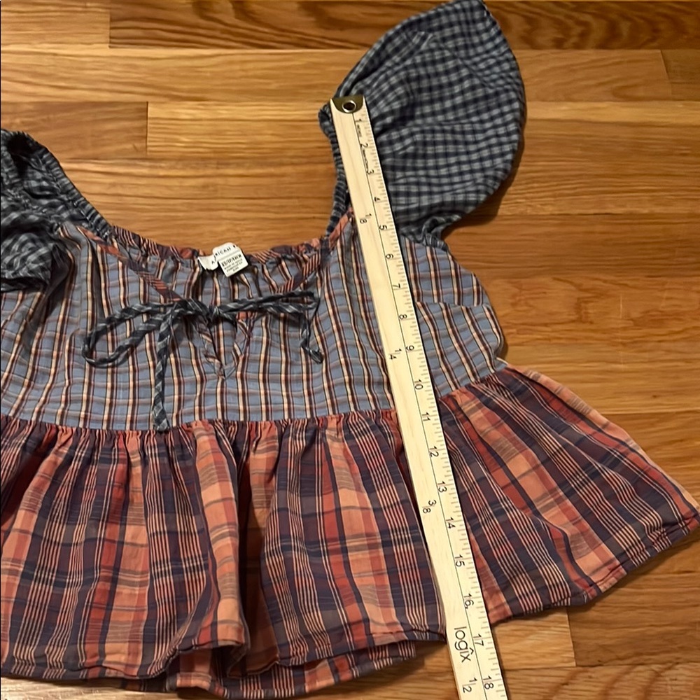 American Eagle Outfitters mixed plaid peplum Blue and Red Crop Top size XS - Picture 6 of 11